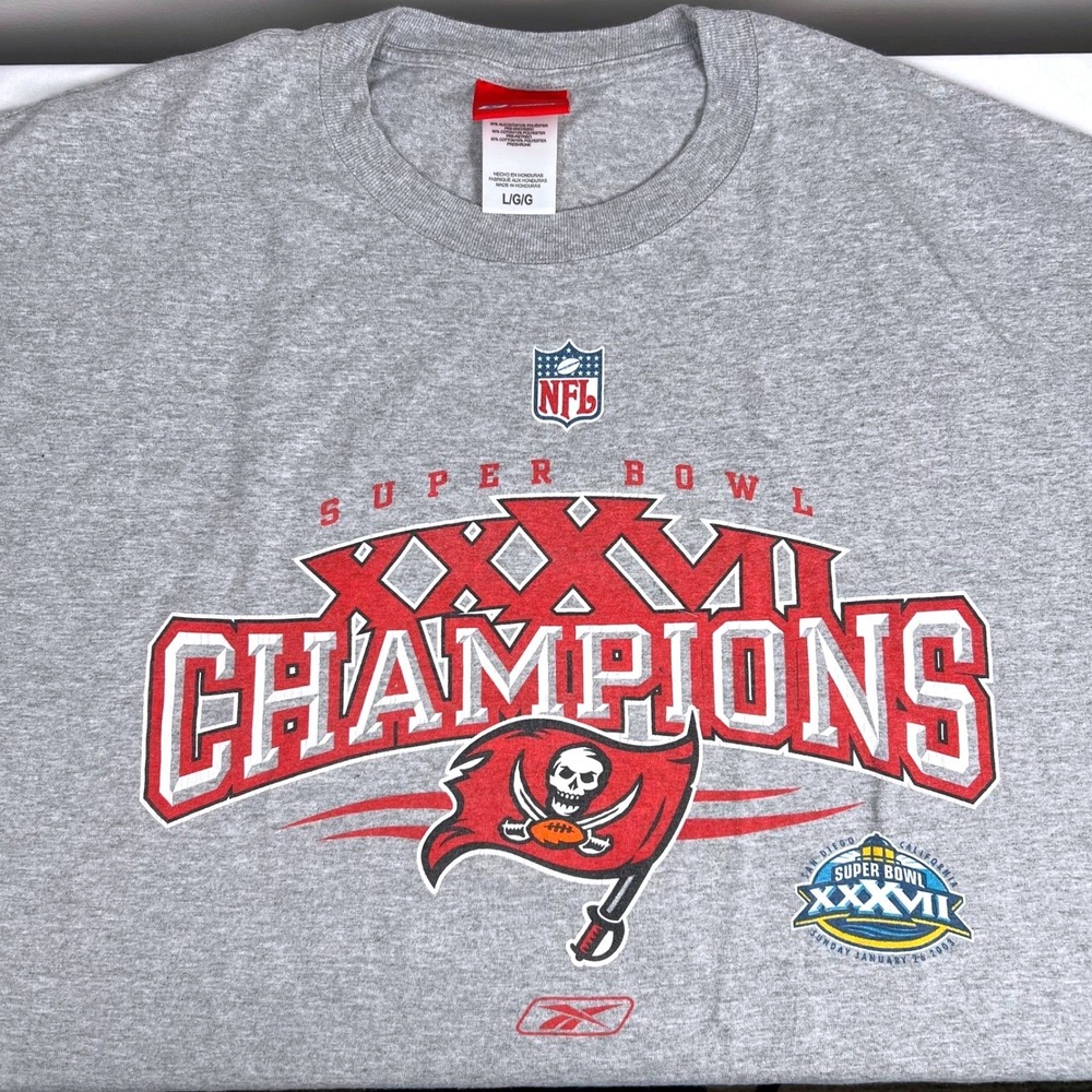 Tampa Bay Buccaneers Super Bowl XXXVII Champions Vintage T Shirt Mens L Gray Y2K